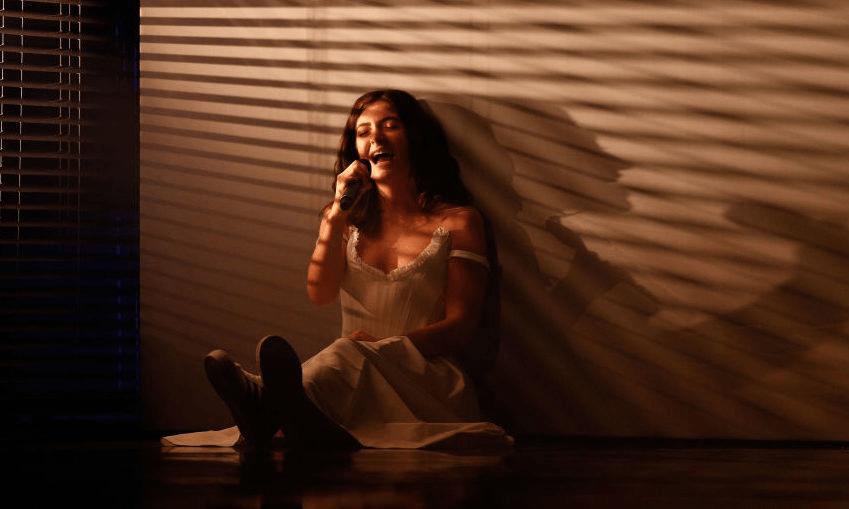 At the ARIA Awards in 2017, Lorde appears to be roleplaying her future in prison. (Photo by Zak Kaczmarek/Getty Images for ARIA) 

