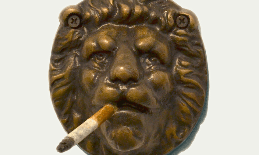 Lion, Jonathan Campbell, 2018, bronze. 
