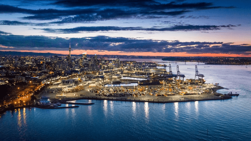 Ports of Auckland and the city at dusk (Photo: poal.co.nz) 
