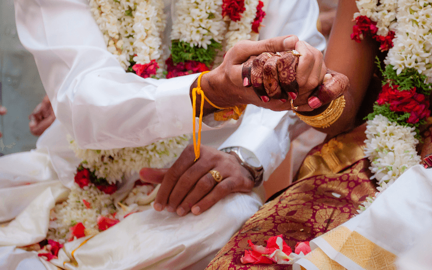 A moment during an Indian Hindu wedding (Photo: Getty Images) 
