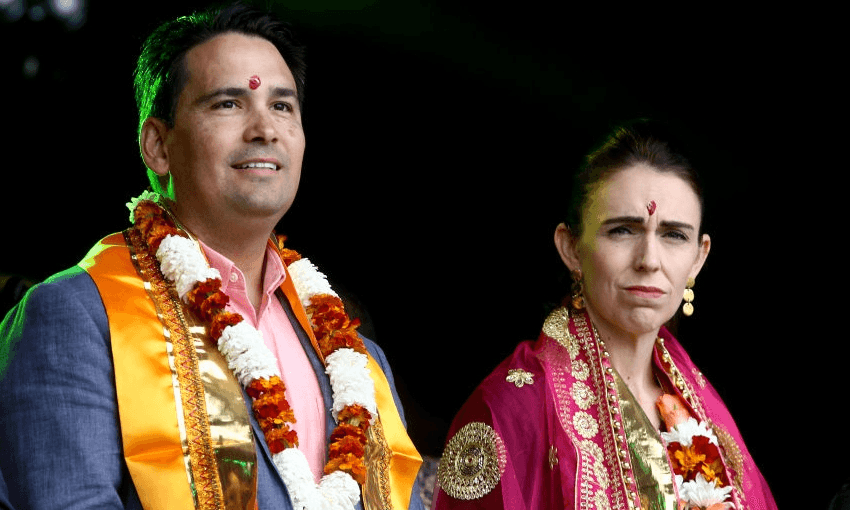 Jacinda ARdern and Simon Bridges at Diwali (Getty Images)  

