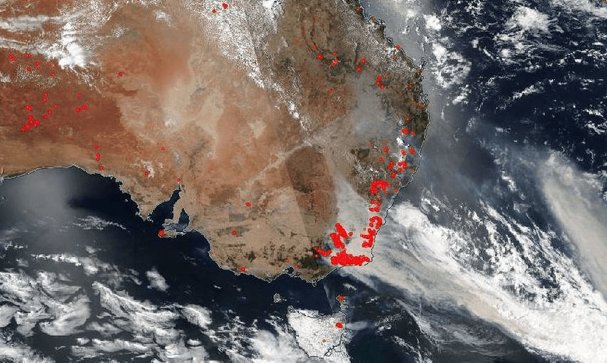 NOAA-NASA’s Suomi NPP satellite captured imagery of the fires and the billowing smoke off the edge of Australia on New Year’s Day. Photo: NASA 
