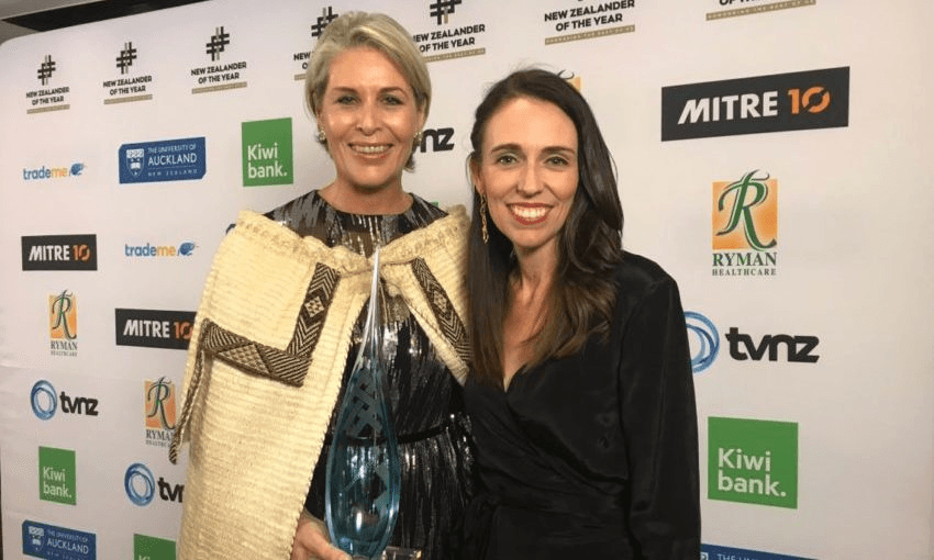 Kiwibank New Zealander of the year Jennifer Ward-Lealand and prime minister Jacinda Ardern. Photo: NZer of the Year 
