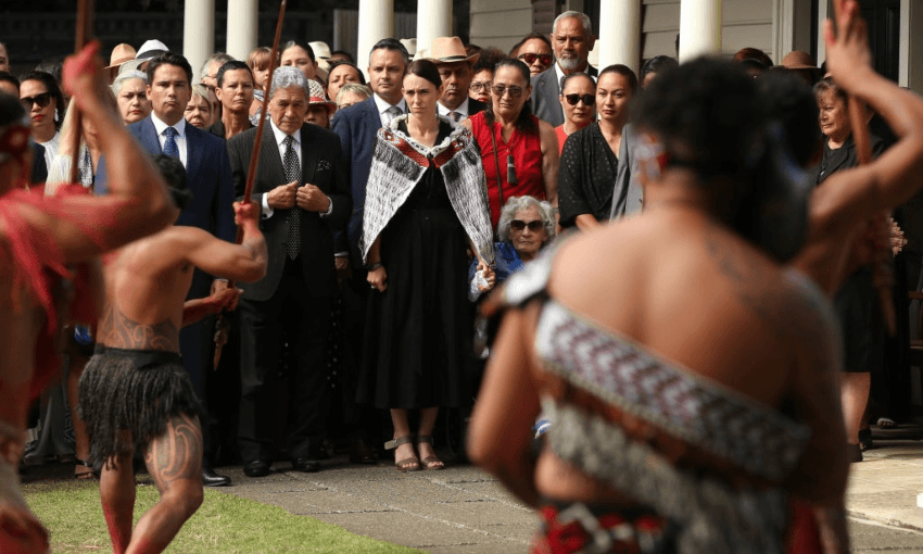 A pōwhiri to welcome politicians on to the upper Treaty Grounds at Waitangi (Getty Images) 
