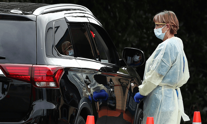 A drive-through Covid-19 testing station in Auckland (Photo: Getty Images) 
