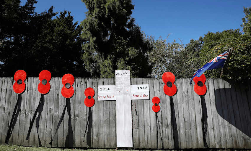 A display on a fence in Titirangi, Auckland (Photo:  Fiona Goodall/Getty Images) 
