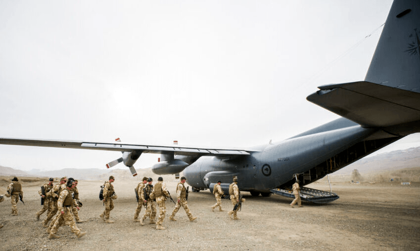 NZ troops board a C-130 Hercules in Bamiyan, prior to the NZDF’s withdrawal from Afghanistan (Archive photo: NZDF) 
