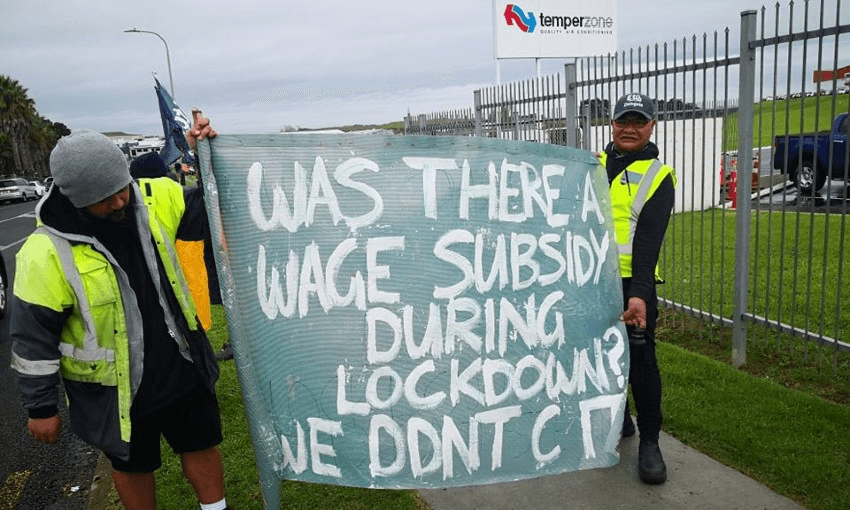 Protesting the missing wage subsidy (Photo: Plantation Conversations) 
