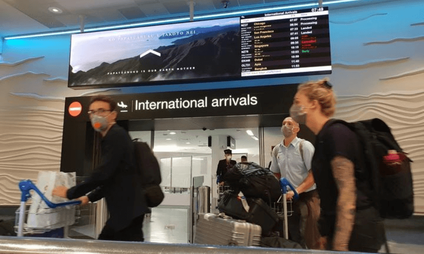 International arrivals at Auckland Airport, June 2020 (Photo: Radio NZ, Liu Chen) 
