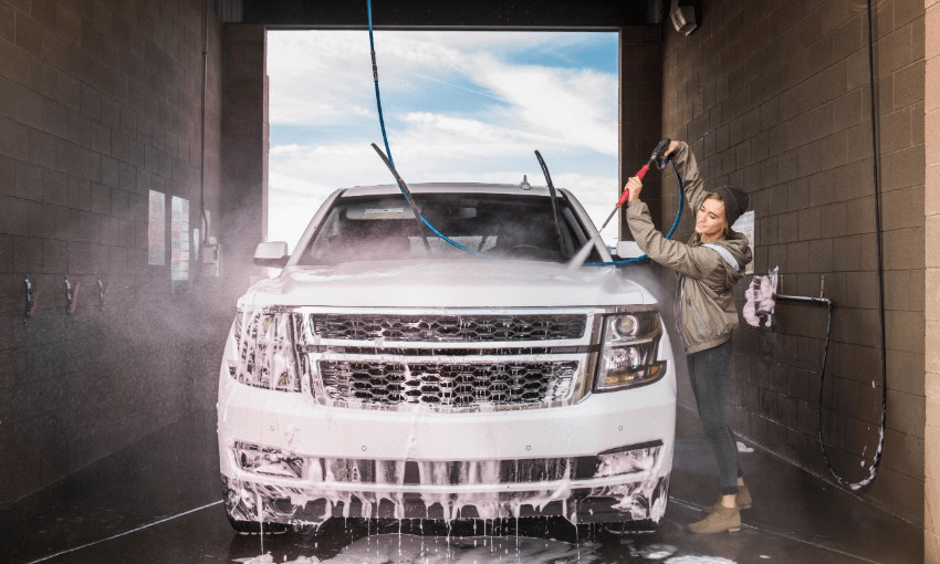 There’s a drought in Auckland, so why are car washes still allowed? The Spinoff