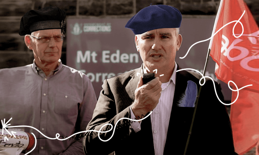 Esteemed poet Kelvin Davis (Image : Tina Tiller) 
