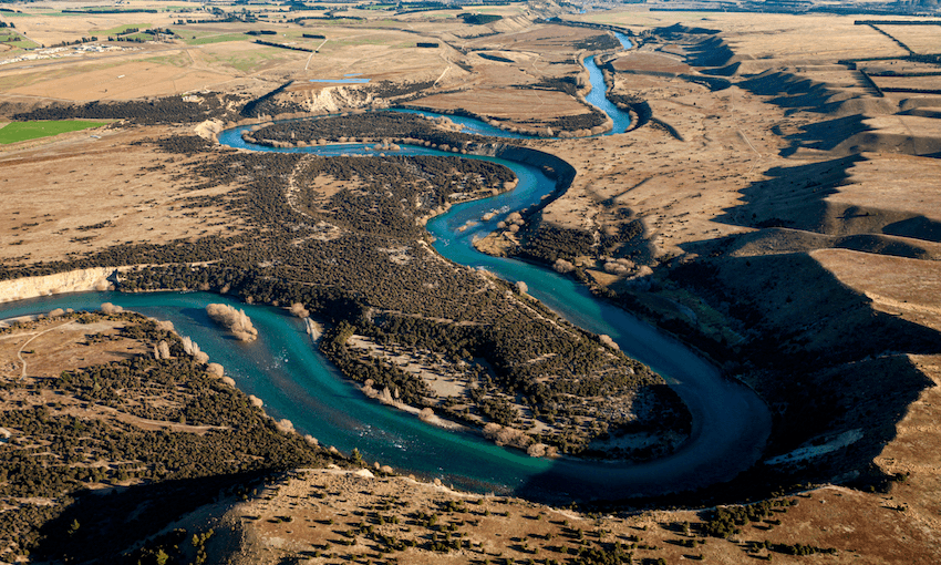 Mata-Au/Clutha River, near Wānaka, in Te Waipounamu (Photo: Getty Images) 
