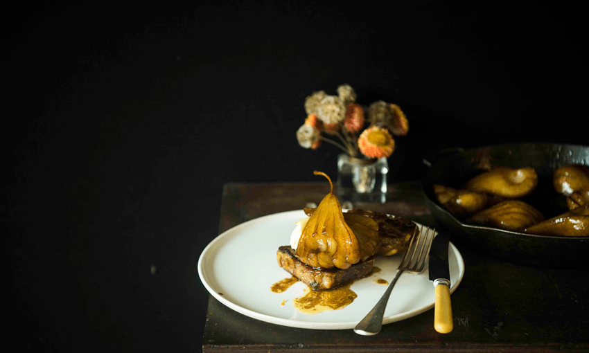 Hot cross bun toast with maple pears (Photo: Emma Boyd) 
