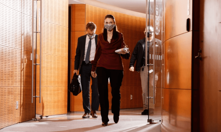 (Photo by Robert Kitchin – Pool/Getty Images) 
