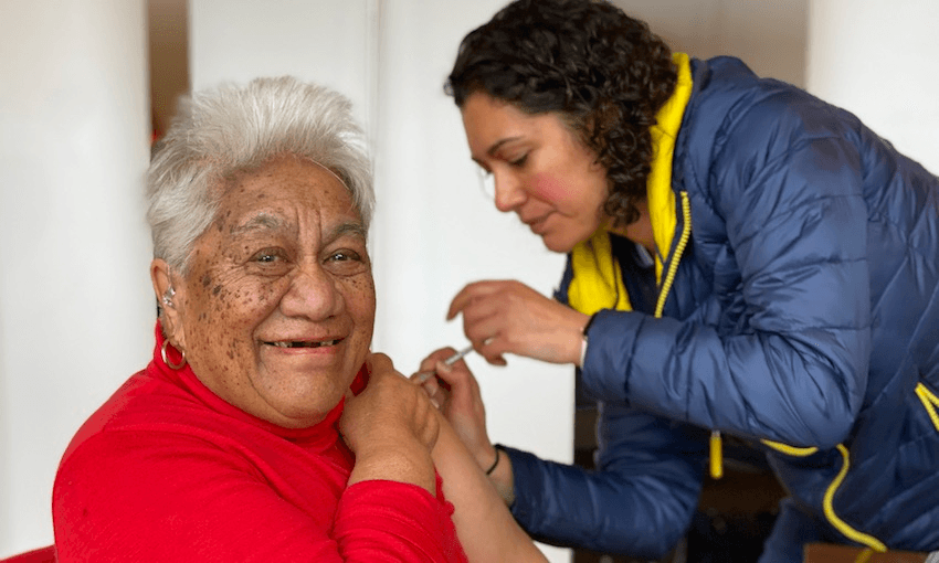 Marama Lyall Barraball receives her vaccine from Dr Maia Melbourne-Wilcox (Photo: Supplied)