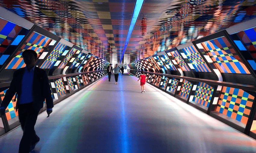 An Elizabeth line walkway inside Canary Wharf Station (Photo: Sharon Lam) 
