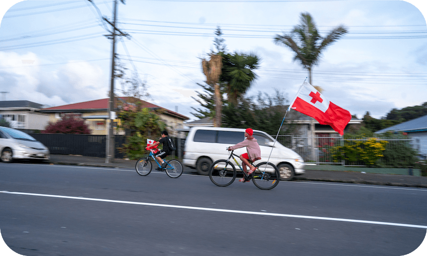 Bikes in Ōtāhuhu before the parade. (Photo: Edith Amituanai) 
