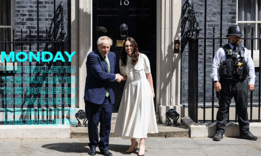 Jacinda Ardern meets Boris Johnson. Questions have been asked about Johnson’s handshake technique (Photo: Leon Neal/Getty Images)  
