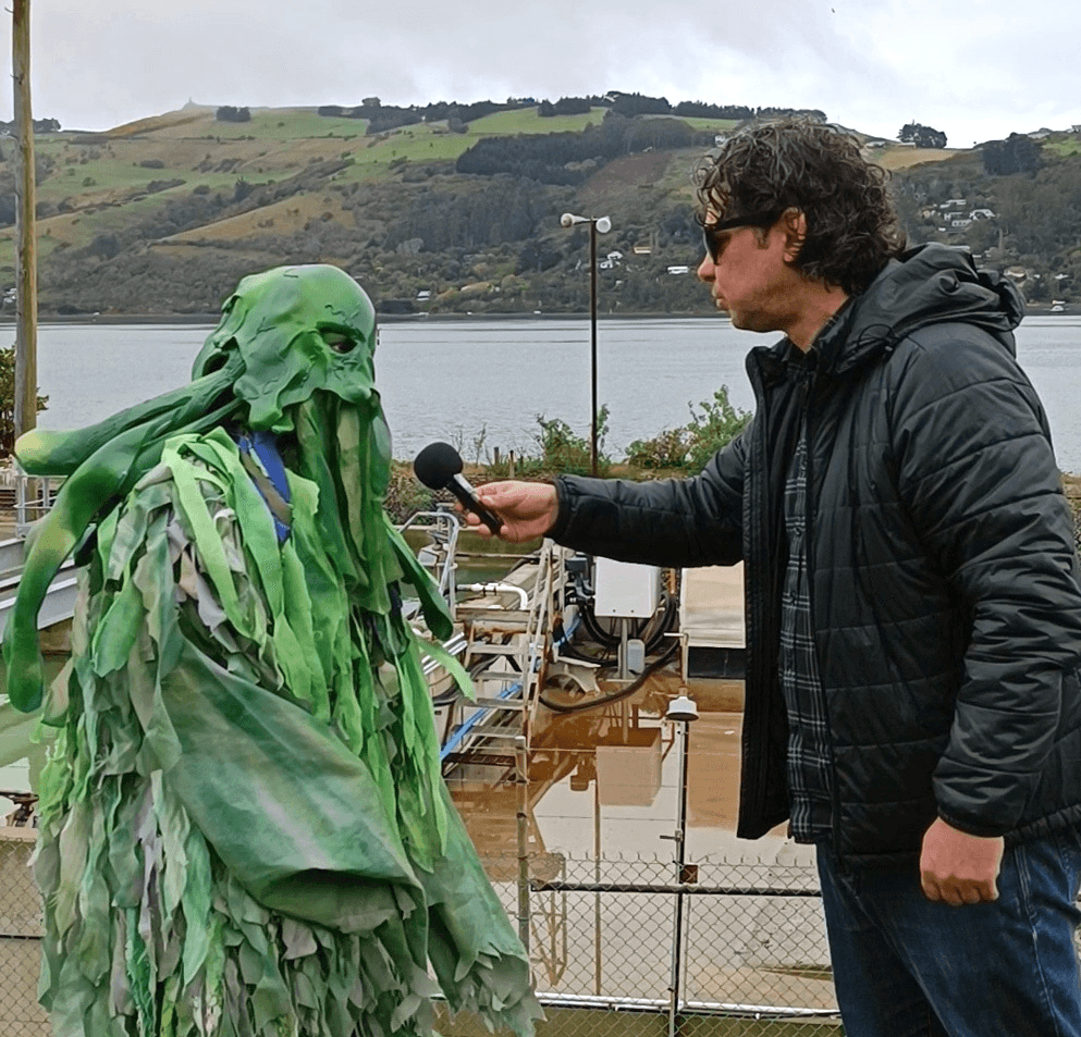 Slime the Nitrate Monster and Your Reporter at Moller Park, Dunedin (Photo: Andrew) 
