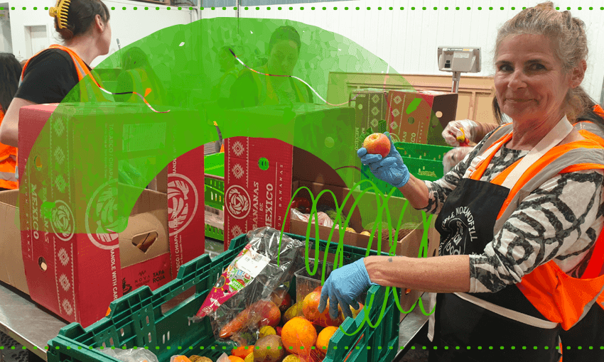 Fair Food volunteer Eglee: ‘To see good food go to the rubbish hurts my heart.’ (Photo: Ellen Rykers / Design: Tina Tiller) 
