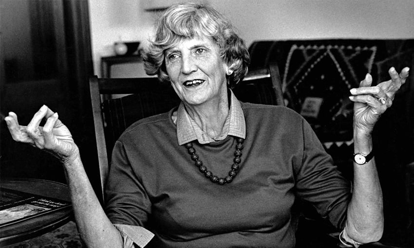Lot 7: Barbara Anderson, 1989 (Photo: Fairfax Archives) 
