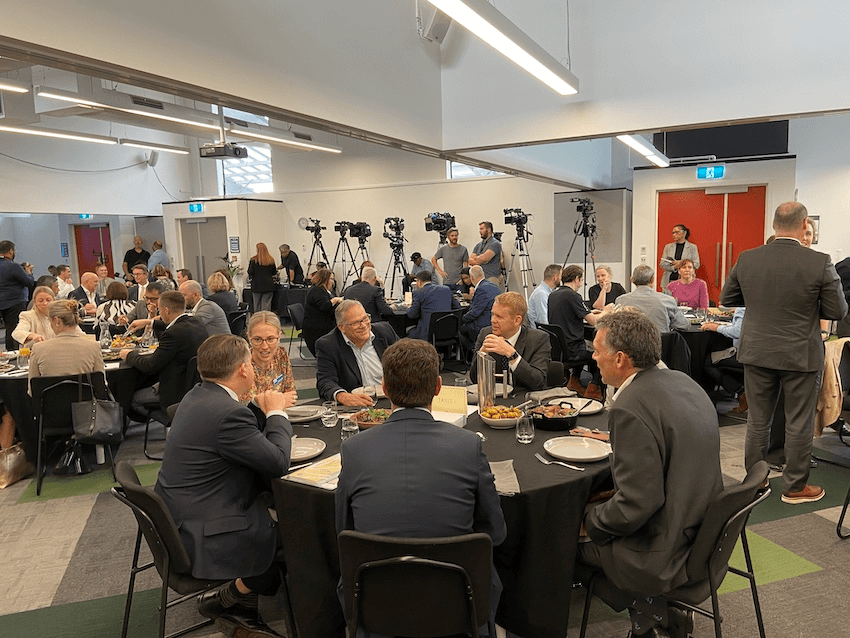Chris Hipkins eats a hearty lunch with minister Michael Wood and others 