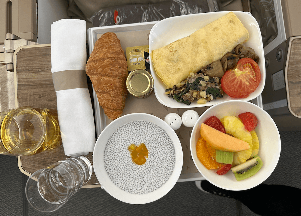 An omelette breakfast on an A380.