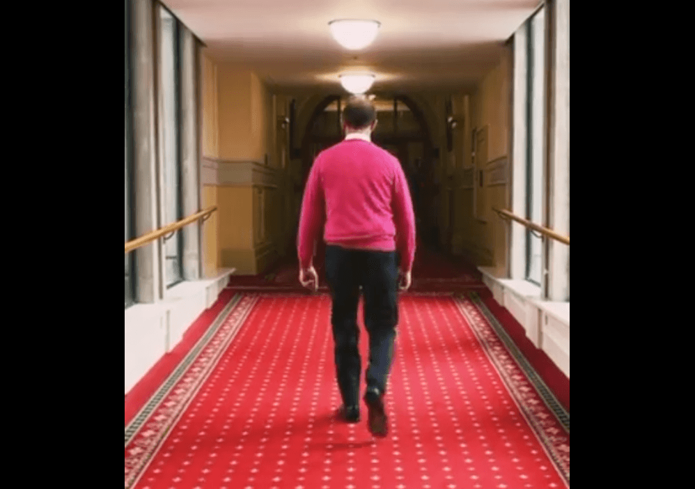 Andrew Little in a lovely pink shirt (Photo: Twitter) 
