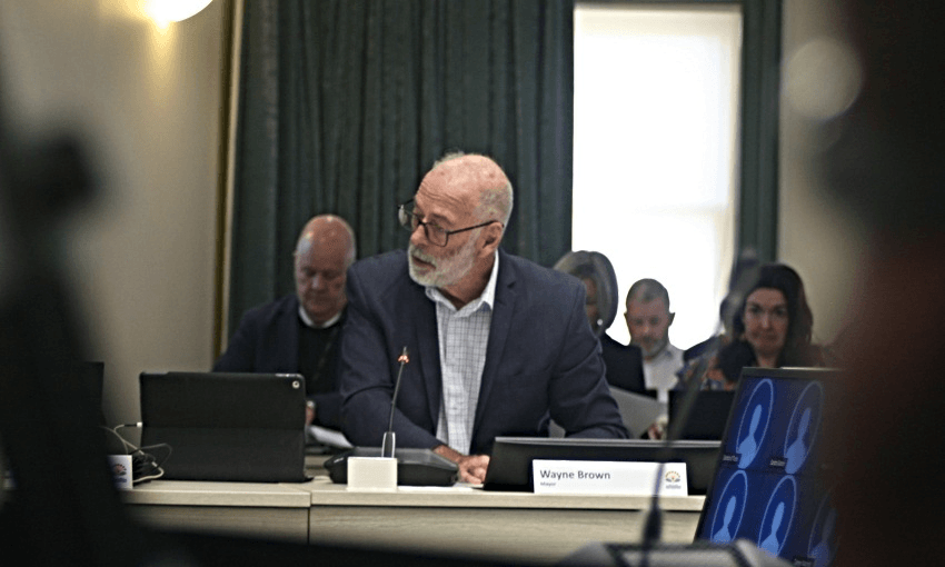 Mayor Wayne Brown chairs a meeting of the Auckland Council governing body. Photo: Toby Manhire 
