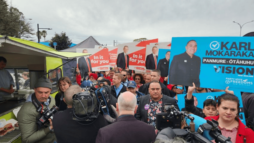 Labour party visit to Ōtara markets