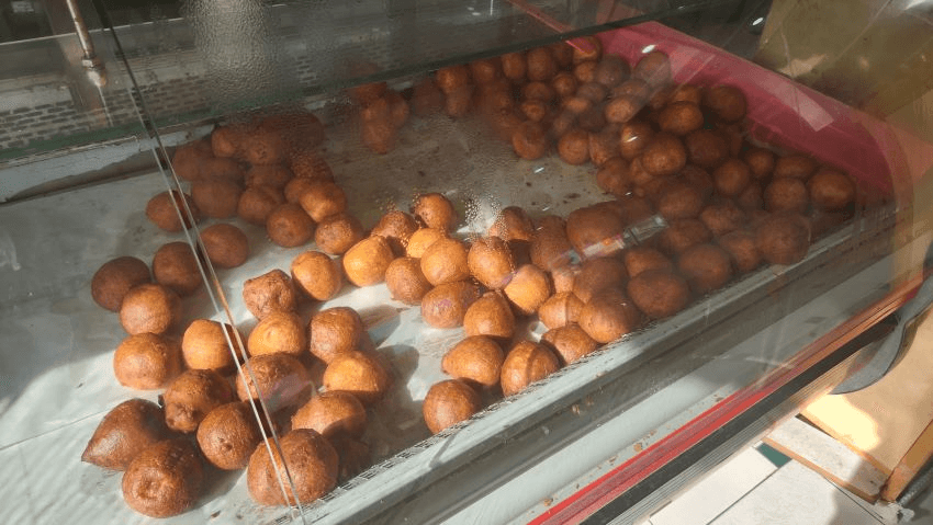 Tongan fried ball doughnuts