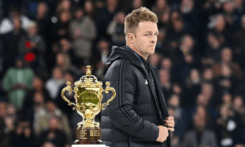 Sam Cane and the Webb Ellis cup (Hannah Peters/Getty Images) 
