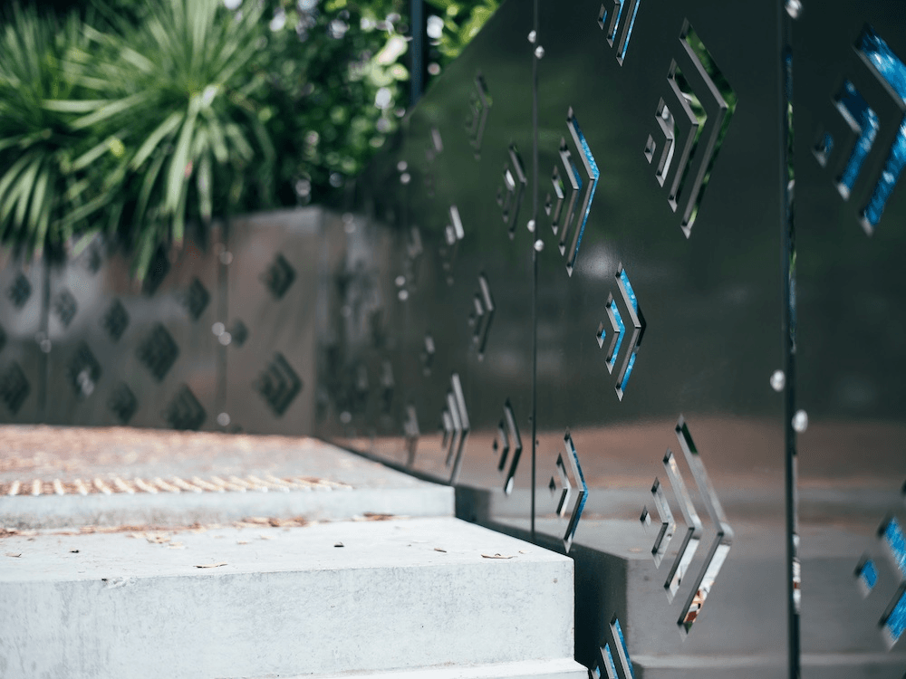 Tessa Harris' staircase artwork showing a pātikitiki pattern based on flounder. 