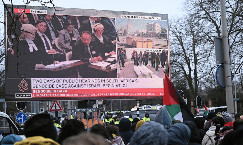 Crowds in front of the ICJ building in The Hague, the Netherlands on January 11. (Photo: Dursun Aydemir/Anadolu via Getty Images) 
