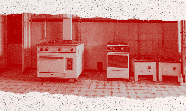 There is so much family and gang-related violence here that the group kitchen often becomes a dangerous area. (Image: Tina Tiller)  
