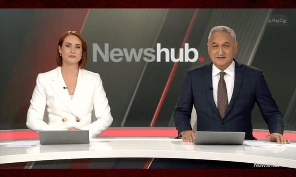 Samantha Hayes and Mike McRoberts present Newshub Live at 6 
