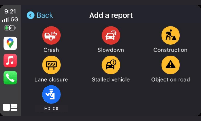 A carplay screen showing traffic report options: Crash, Slowdown, Construction, Lane closure, Stalled vehicle, and Object on road. A "Police" button is also visible at the bottom.