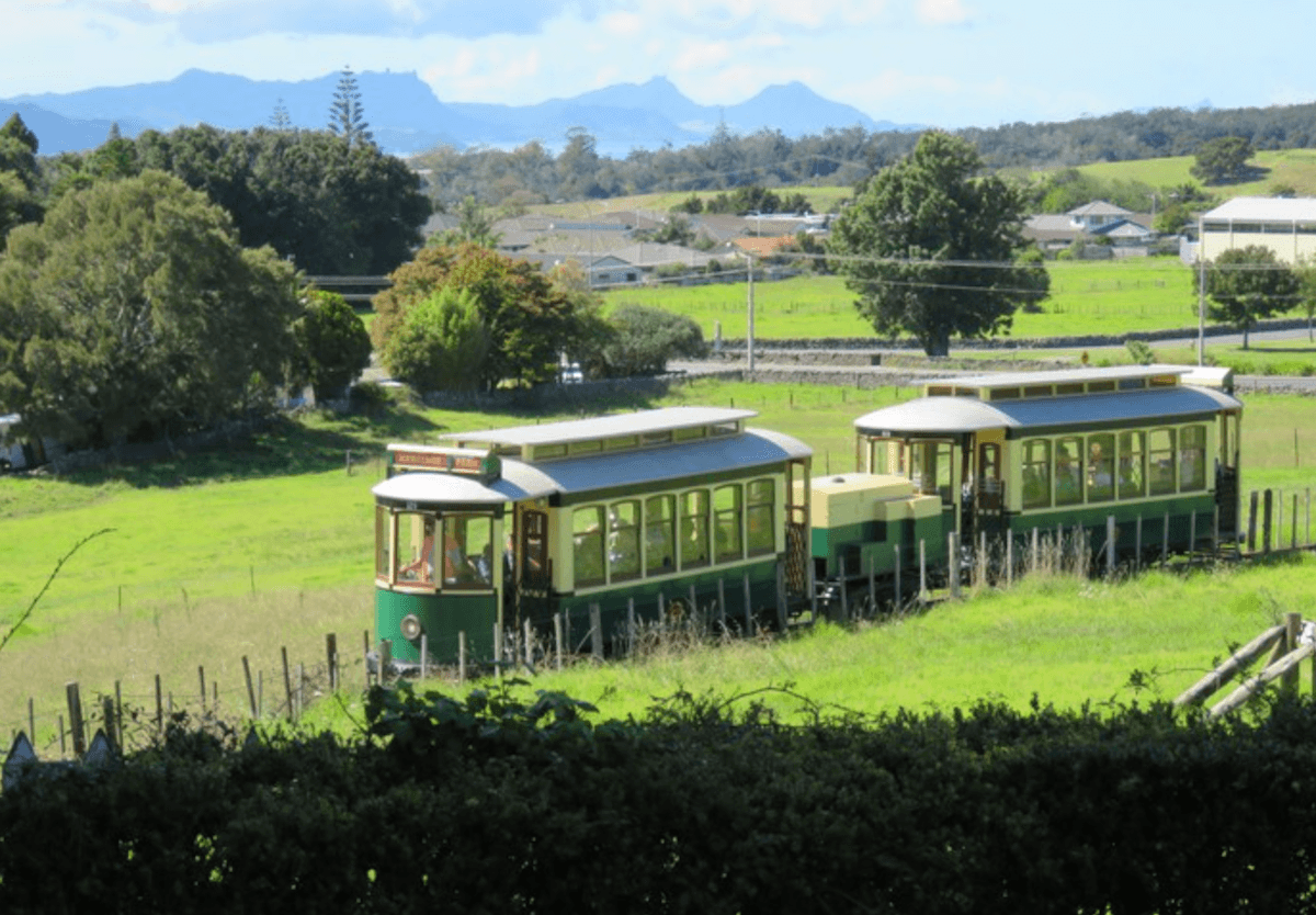 photo of an old fashioned train