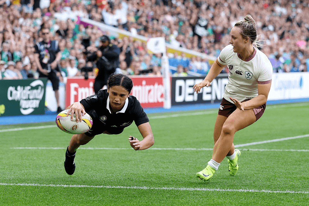 Braxton Sorensen-McGee scores during the Black Ferns’ third-round match against Ireland (Photo: David Rogers/Getty Images) 
