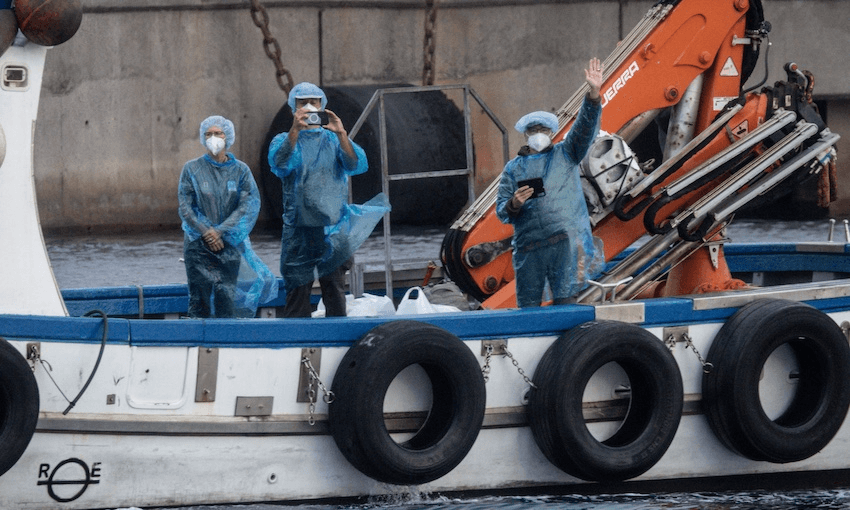 Passengers being evacuated from the MV Hondius in Tenerife (Photo: Chris McGrath/Getty Images)