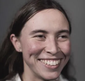 Áine Kelly-Costello