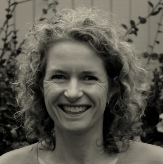 Andrea Graves