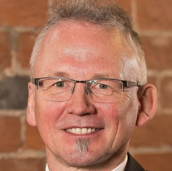 Axel Downard-Wilke