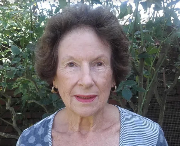Elizabeth Alley
