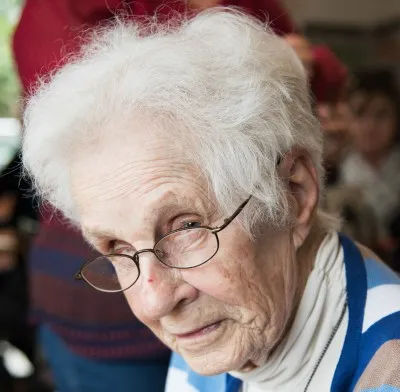 Helen Hogan