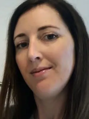 Holly Coombes