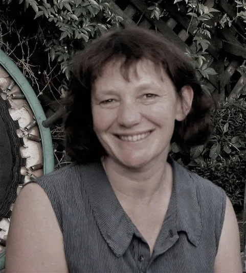 Sally Blundell