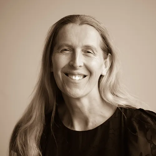 Siobhan Harvey