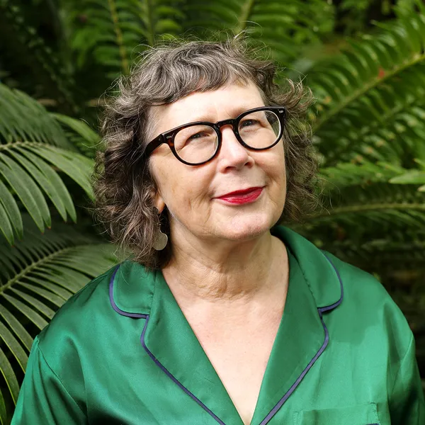 Vivienne Plumb