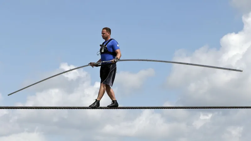1371827779000-Nik-Wallenda